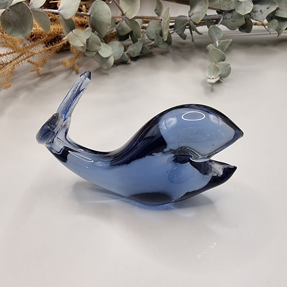 Blue hokitika art glass whale
