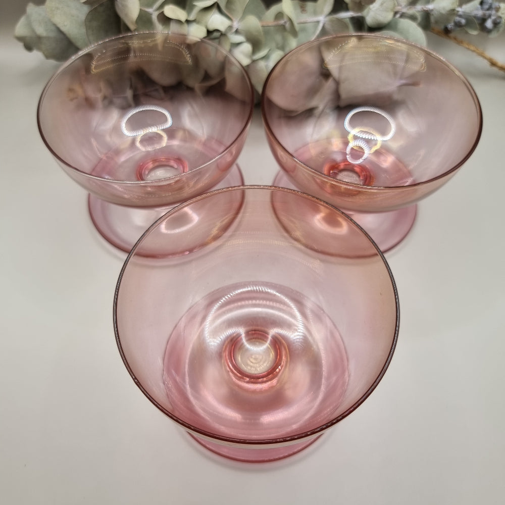 1950s coral pink glass dessert bowls - Set of 3