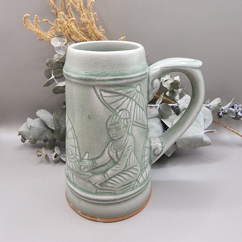 Bann Celedon traditional green mug