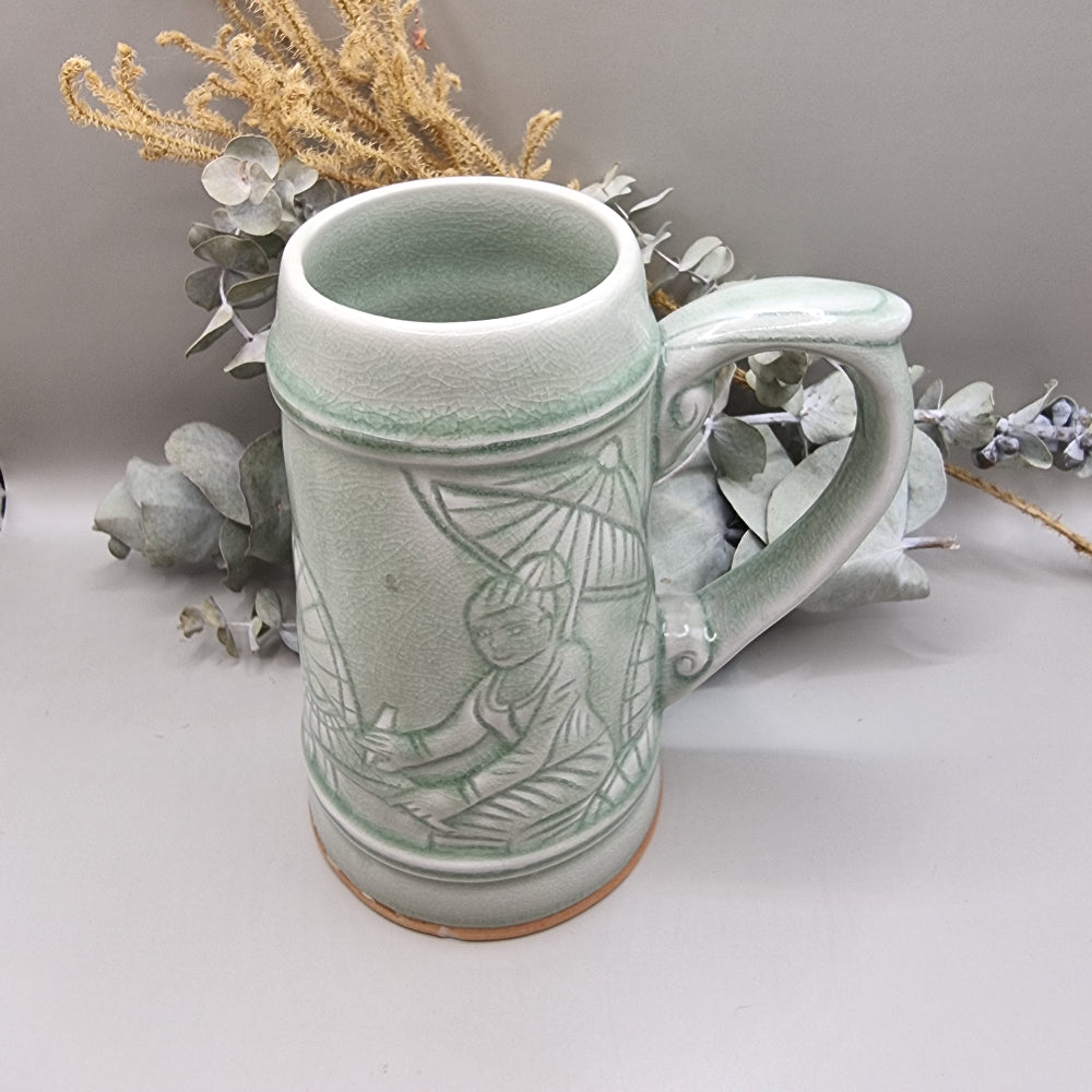 Bann Celedon traditional green mug