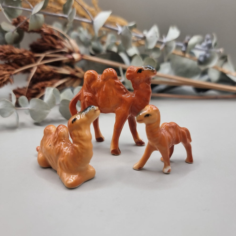 Vintage Japanese porcelain miniature camel set