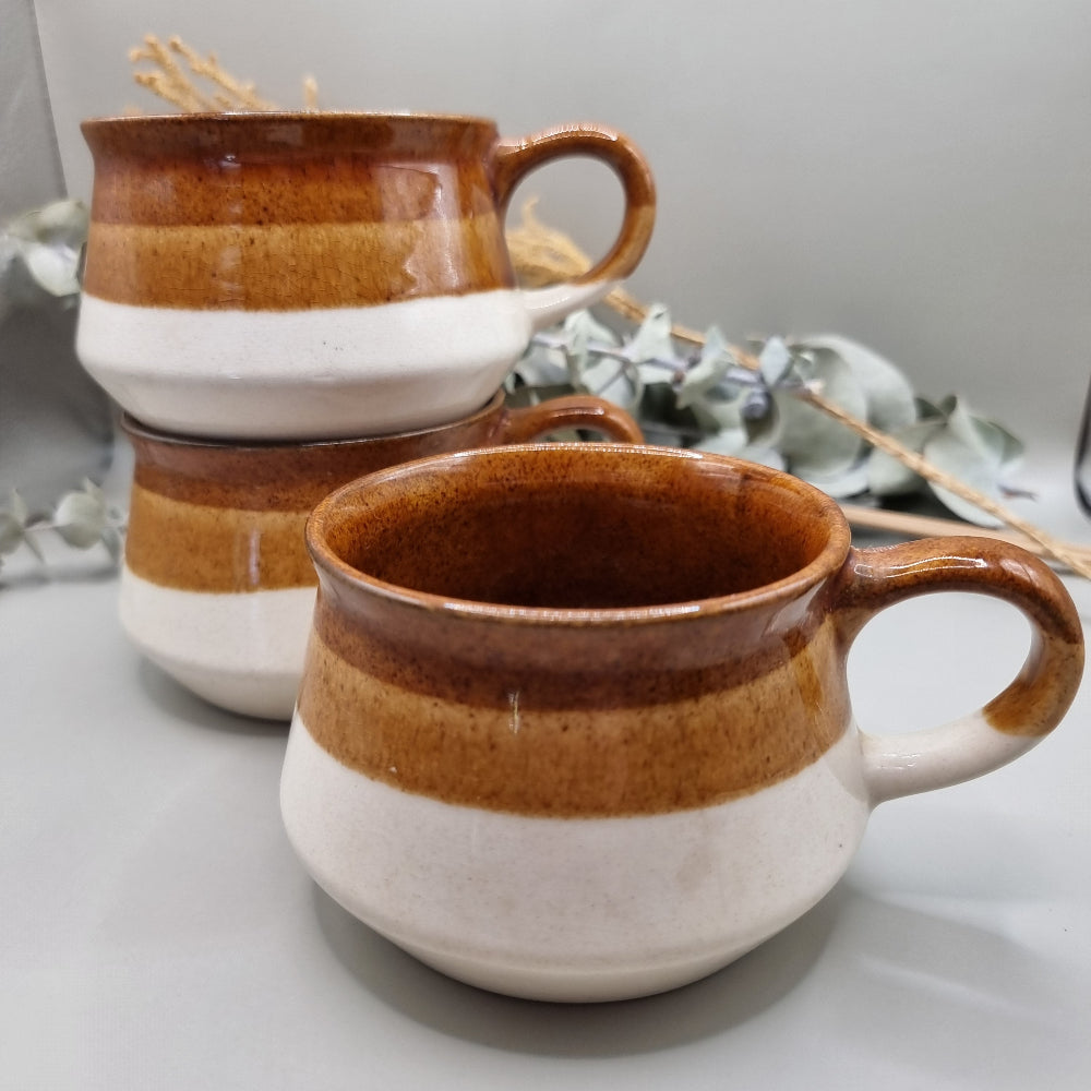 3 Crown Lynn 1280 soup cups