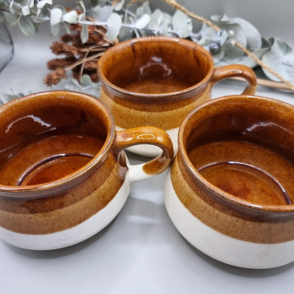 3 Crown Lynn 1280 soup cups