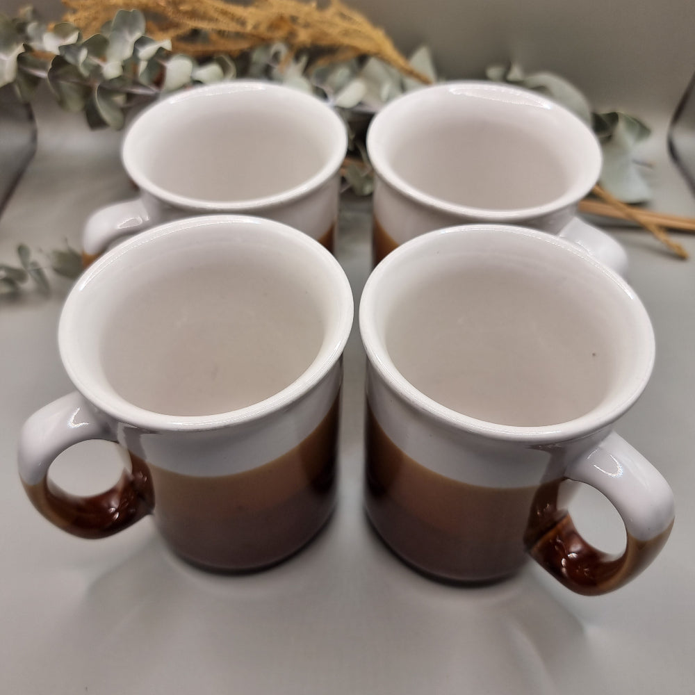 Set of 4 striped mugs