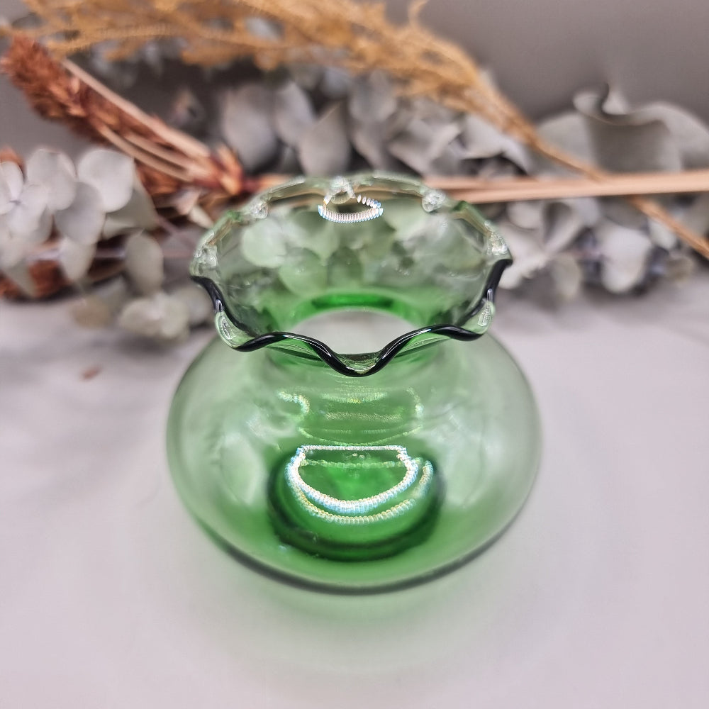 Vintage Emerald Ruffle-Top Anchor Hocking Vase