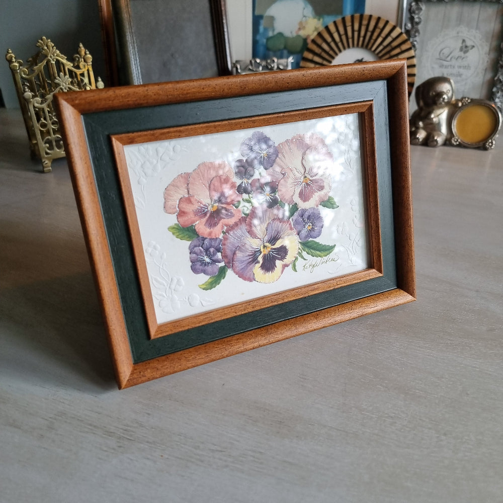 Framed pansy floral print in wooden and green frame
