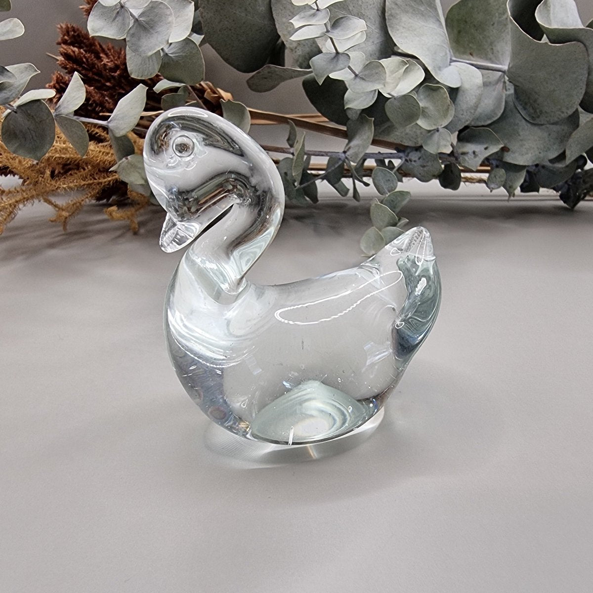 Vintage hand blown art glass Swan