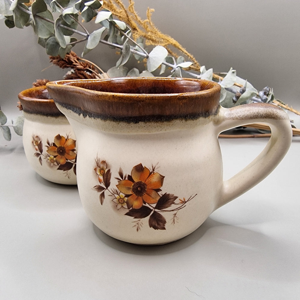 Royal Oak NZ pottery set