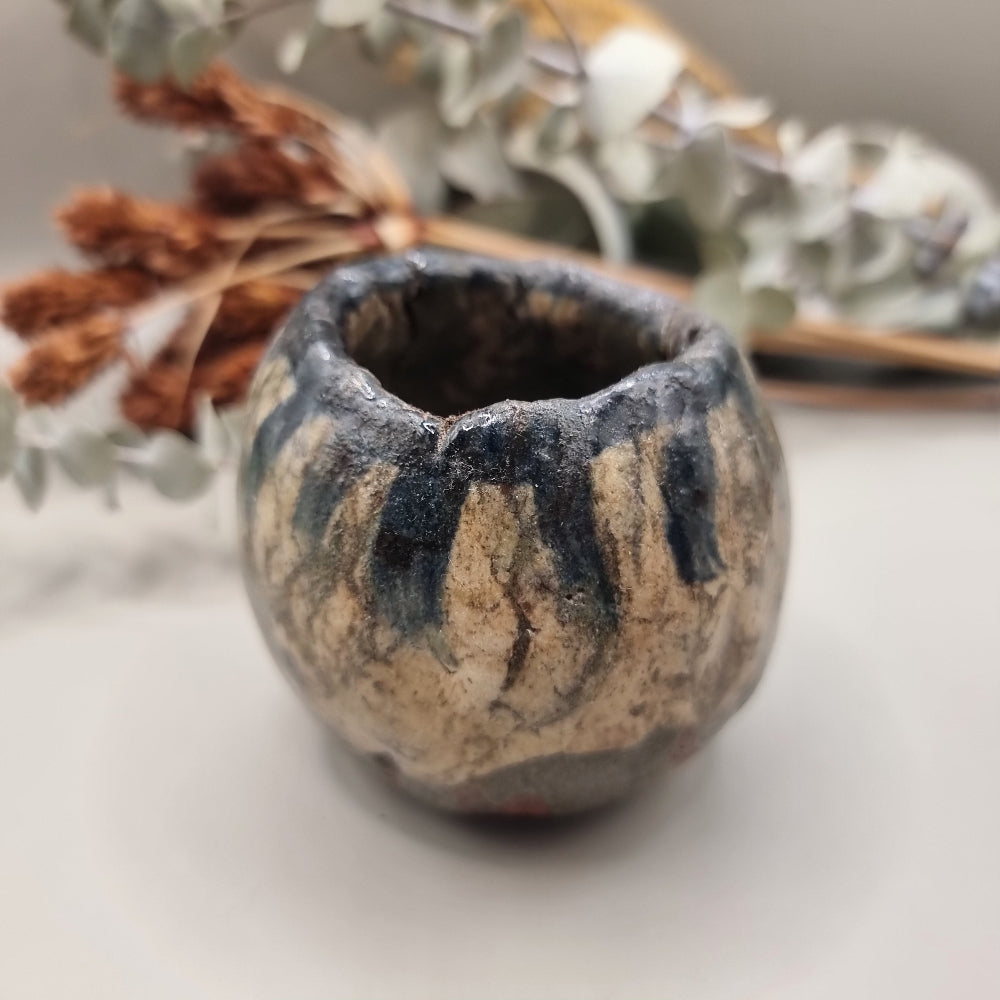 Cute wee rustic ceramic pot