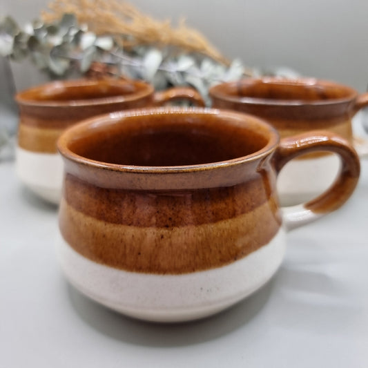 3 Crown Lynn 1280 soup cups