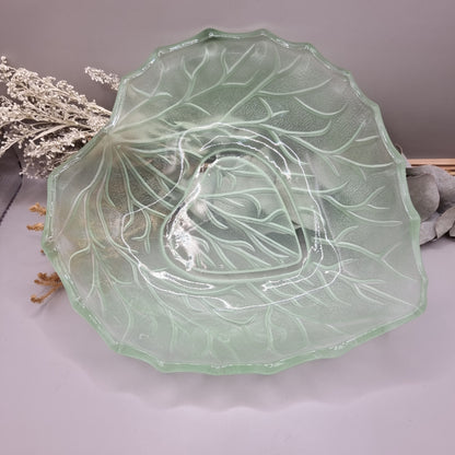 Vintage Bagley green leaf glass bowl with scalloped edge and textured design.