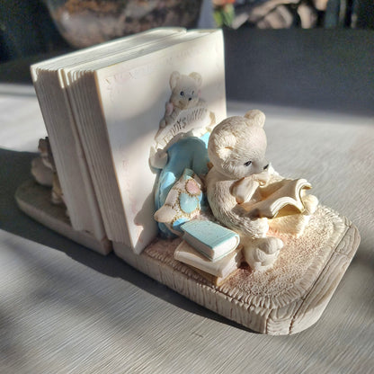 Teddy’s Day Out teddy bear bookends with bears reading and playing beside decorative books.