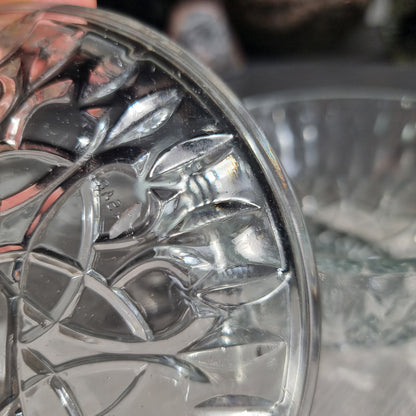 Pasari glass trinket dish with lid featuring pressed floral pattern and clear glass finish