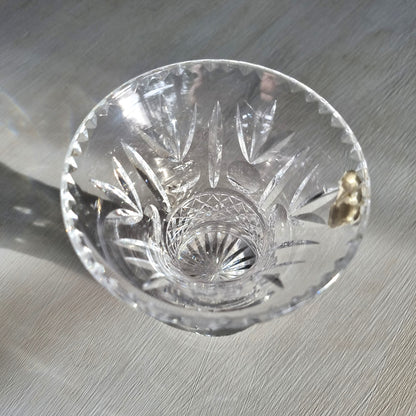 Rare Harbridge English crystal vase with hourglass shape, diamond crosshatch pattern and V-cut hobnail rim