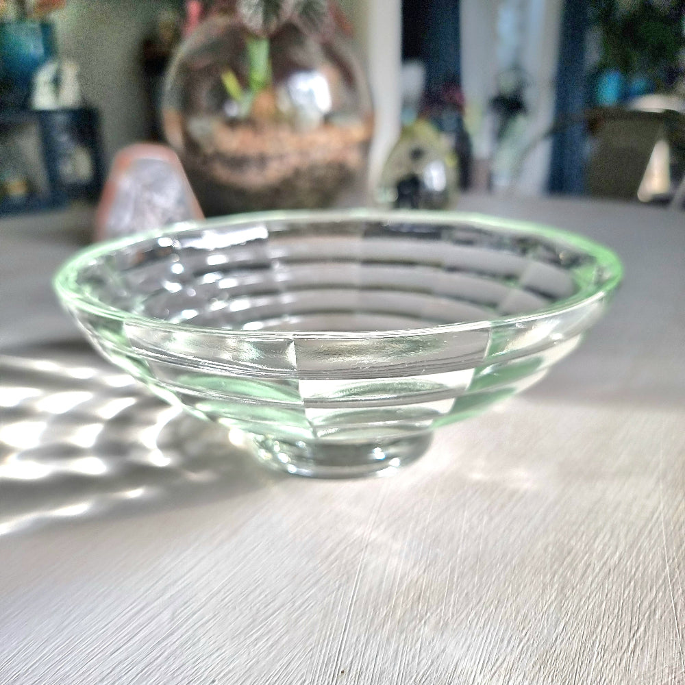 Vintage pale green tinted glass bowl with ribbed concentric ring pattern