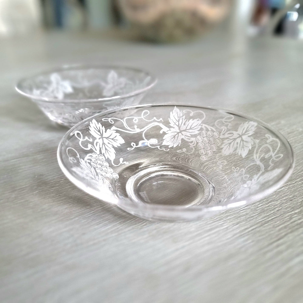 Pair of vintage etched clear glass dishes with grapevine leaf and grape cluster design