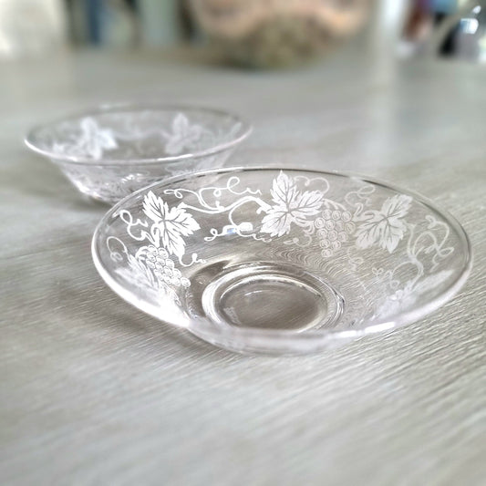 Pair of vintage etched clear glass dishes with grapevine leaf and grape cluster design