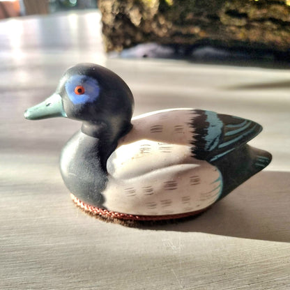 Jasco ceramic duck lint brush with bristle base and blue-ringed eye detail