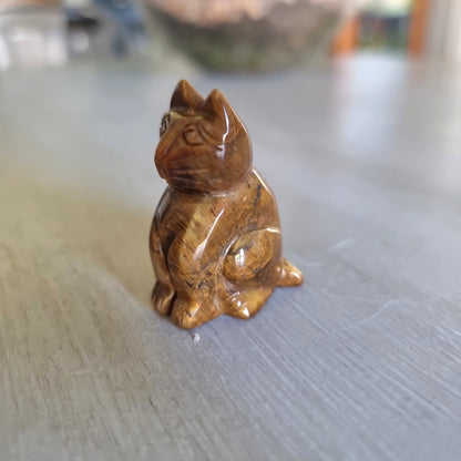 Carved tiger's eye gemstone cat figurine