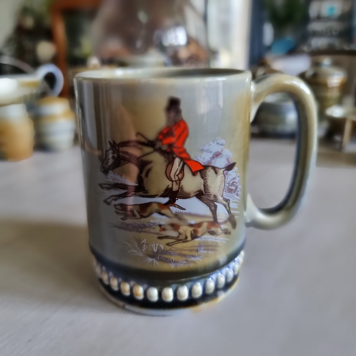 Vintage Wade Irish porcelain horse and hounds hunting scene mug