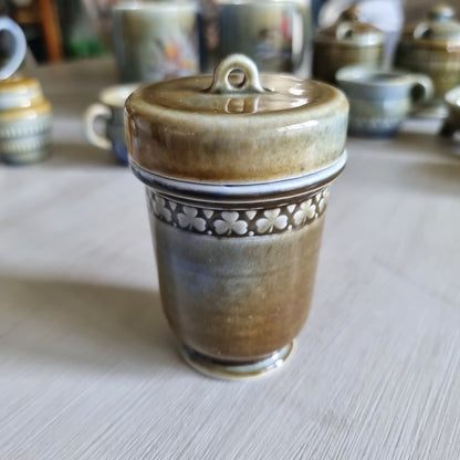 Vintage Wade Irish porcelain shamrock egg coddler with original paper instruction tag