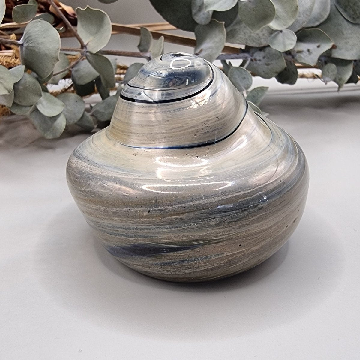Art glass paperweight